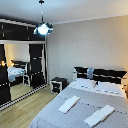 Апартаменты Happy Family House Тбилиси Экстерьер фото