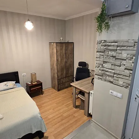 Апартаменты Happy Family House Тбилиси Экстерьер фото